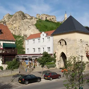 De La Ruïne Valkenburg aan de Geul