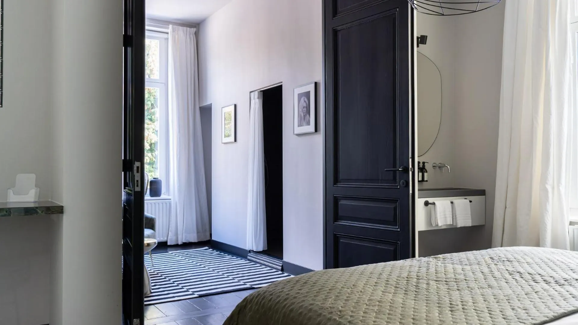 Villa V Petit Hotel Valkenburg aan de Geul 0*,  Nederländerna